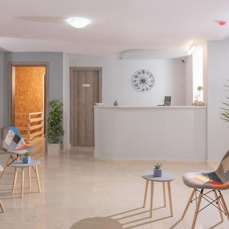 גובס Golden Sunlight Hotel By Estia מראה חיצוני תמונה