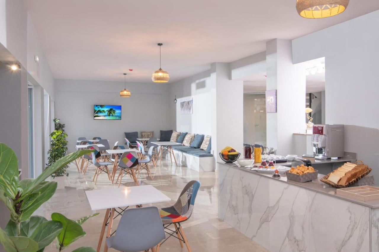 גובס Golden Sunlight Hotel By Estia מראה חיצוני תמונה