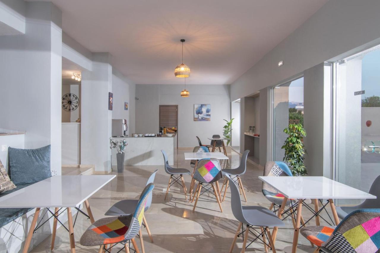גובס Golden Sunlight Hotel By Estia מראה חיצוני תמונה